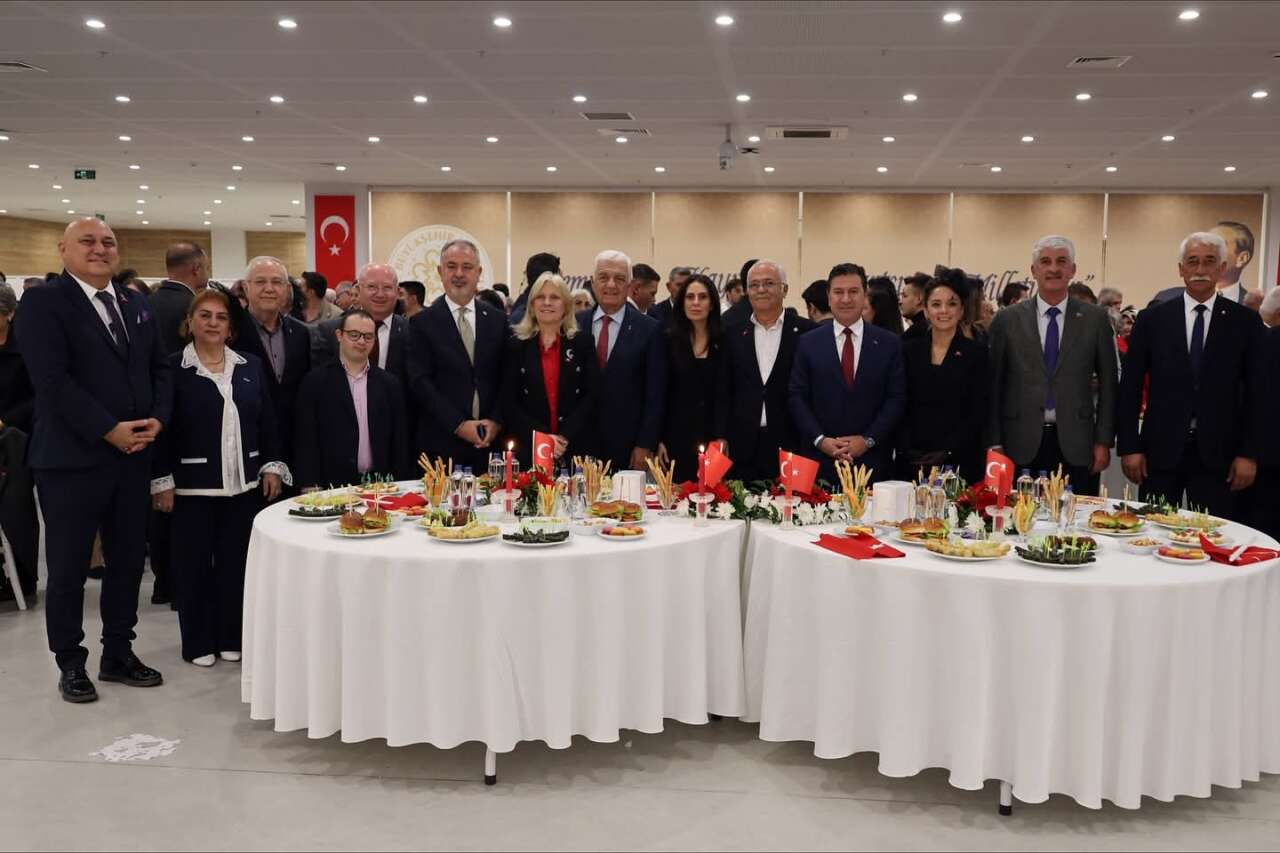 Cumhuriyetin 102. Yılı Muğla’da Görkemli Bir Resepsiyonla Kutlandı 6